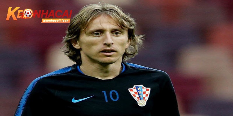 Sự ảnh hưởng trực quan của cầu thủ Luka Modric